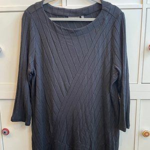 Knit long sleeve shirt